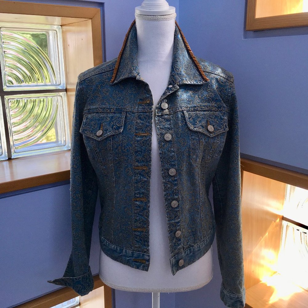 Eva & Claudi Embroidered Denim Jacket Size S